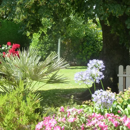 Les Bruyeres Du Mont Casa de hóspedes Céaux