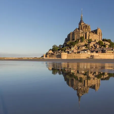 Les Bruyeres Du Mont بيت ضيافة Céaux